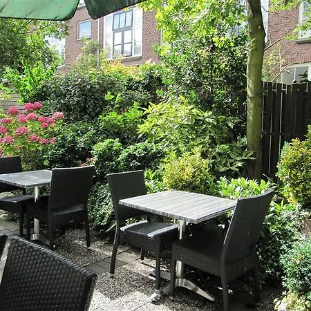 Maurits Hotel