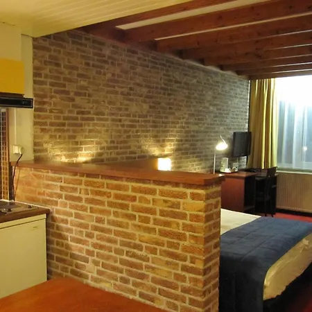 Maurits Hotel 3*